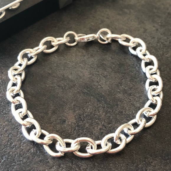 Jewelry - ✨925 Sterling Silver Rolo Bracelet✨